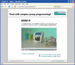 Online demonstration of easy-to-use peristaltic pump