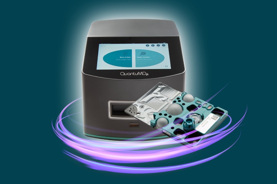 Menarini and QuantuMDx introduce new Q-POC PCR device